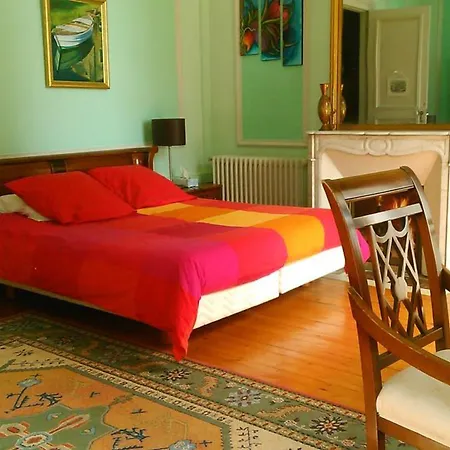 Chateau Des Saveurs Casa de hóspedes Saint-Sauveur-dʼÉmalleville
