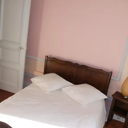 Chateau Des Saveurs Casa de hóspedes 3*