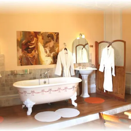 Chateau Des Saveurs Casa de hóspedes Saint-Sauveur-dʼÉmalleville
